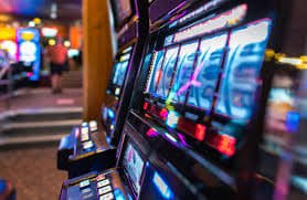 Privacy and responsible gaming reminders for slots on mobile